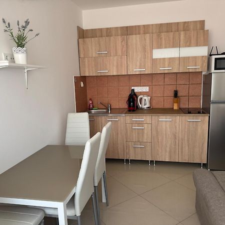 Mirabella Apartman Siófok Zewnętrze zdjęcie